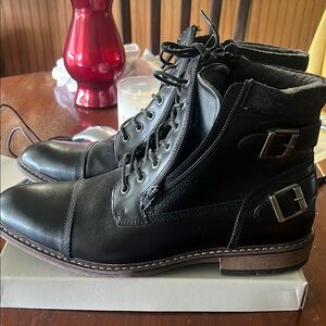 Vostey Men's Black Leather Lace-Up Boots